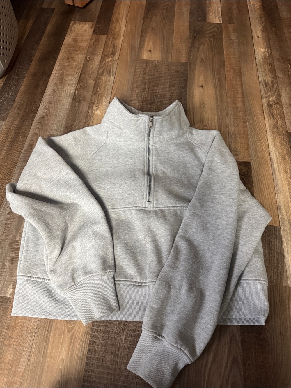 Women’s Zip-Up Pullover Sweatshirt - Heather Gray